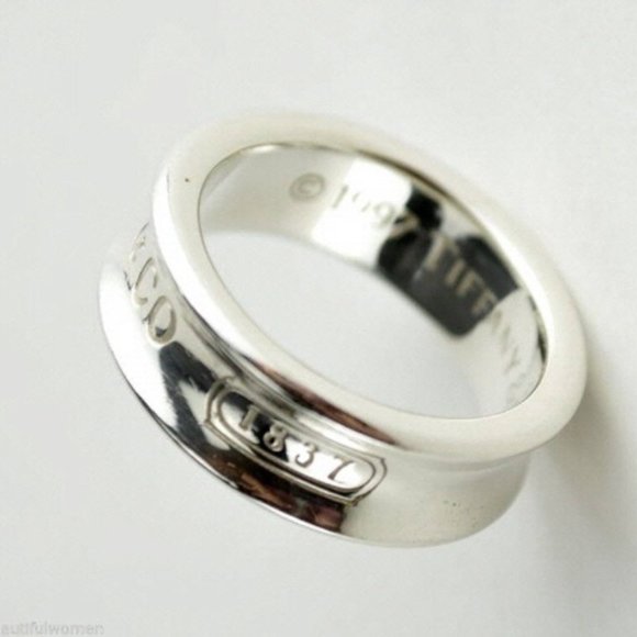 WOW, LIKE NEW!!! Authentic Stunning Tiffany & Co. 1837 Concave Ring - Picture 4 of 4